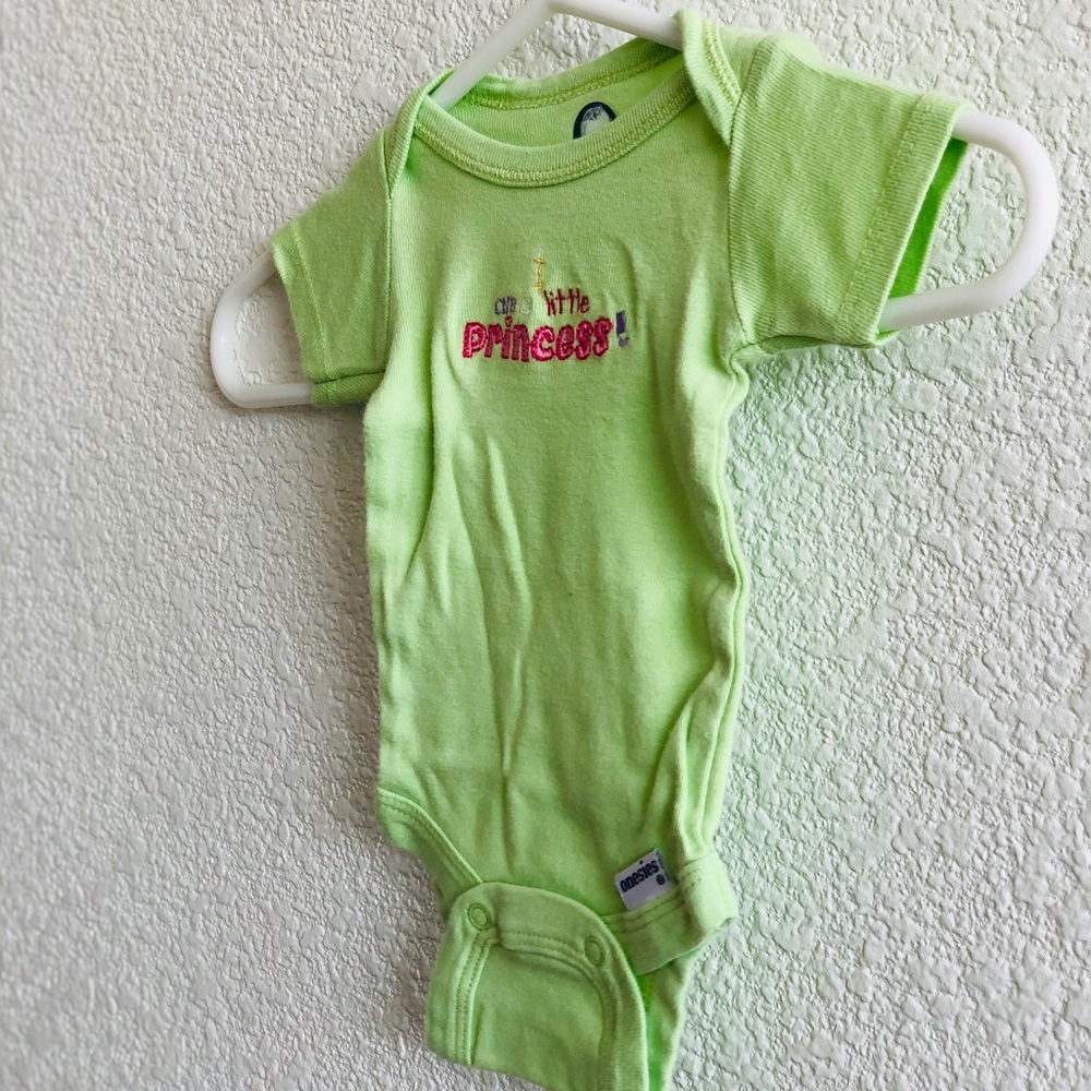 Onsie - Picture 7 of 8